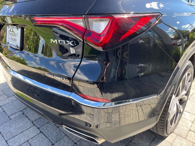 Used 2022 Acura MDX w/ Technology Package AWD/4WD image 12