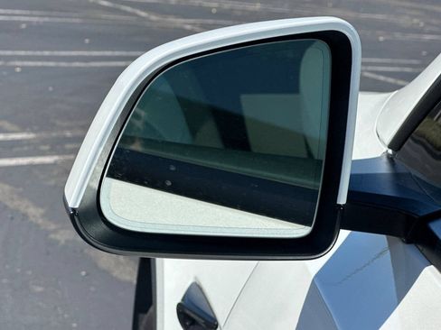 Used 2026 Tesla Model Y Long Range AWD/4WD image 50