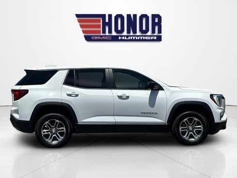 Used 2025 GMC Terrain Elevation AWD/4WD image 3