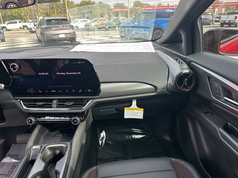 New 2026 Chevrolet Equinox EV RS image 4