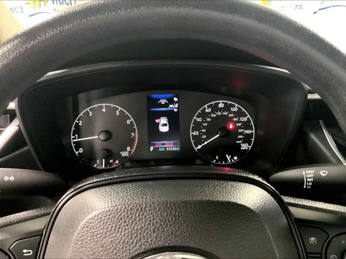 Used 2024 Toyota Corolla LE image 24
