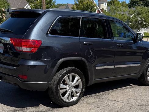 Used 2012 Jeep Grand Cherokee Laredo AWD/4WD image 9