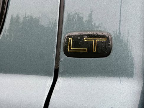 Used 2006 Chevrolet Silverado 2500 LT w/ Skid Plate Package image 25