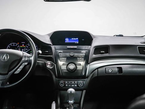 Used 2020 Acura ILX image 15
