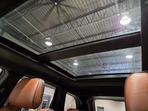 Used 2018 Jeep Grand Cherokee Summit image 29