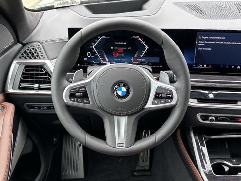 New 2027 BMW X7 xDrive40i w/ M Sport Package AWD/4WD image 18
