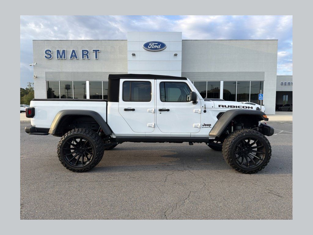 Used 2020 Jeep Gladiator Rubicon w/ Cold Weather Group AWD/4WD image 1