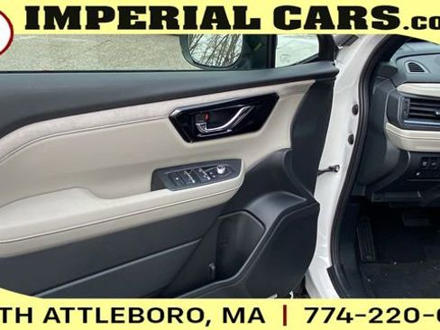 New 2025 Subaru Forester Limited image 16