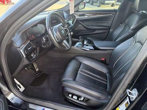 Used 2021 BMW M550i xDrive AWD/4WD image 26