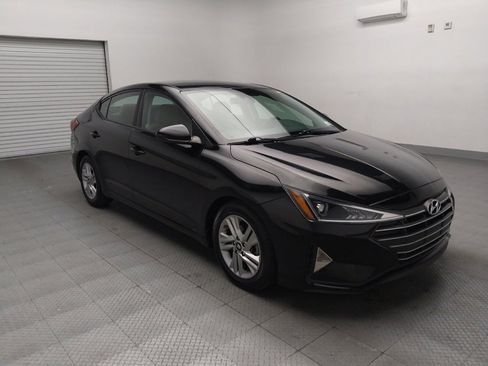 Used 2020 Hyundai Elantra SEL image 13