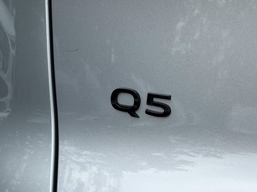 Certified 2025 Audi Q5 Premium w/ Convenience Package AWD/4WD image 29