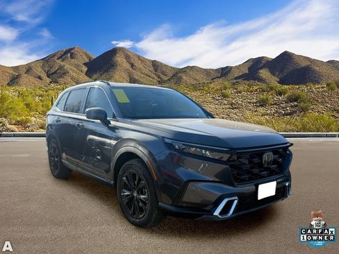 Used 2025 Honda CR-V Sport Touring image 5
