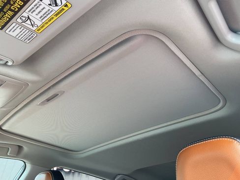 Used 2016 Toyota RAV4 Limited AWD/4WD image 29