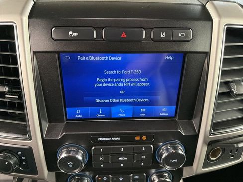 Used 2020 Ford F250 Lariat AWD/4WD image 11