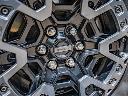 Used 2025 Ford F150 Raptor w/ Equipment Group 803A Raptor R AWD/4WD image 11