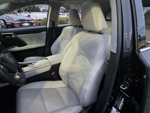 Certified 2022 Lexus RX 350 FWD w/ Premium Package image 13