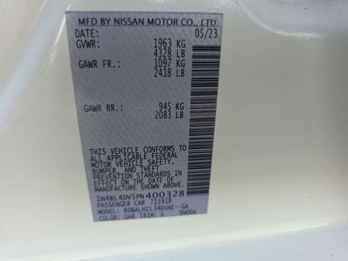 Used 2023 Nissan Altima 2.5 SV w/ SV Premium Package image 35