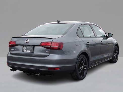 Used 2018 Volkswagen Jetta Sport image 5