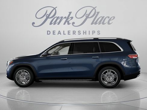 Certified 2026 Mercedes-Benz GLS 450 4MATIC image 8