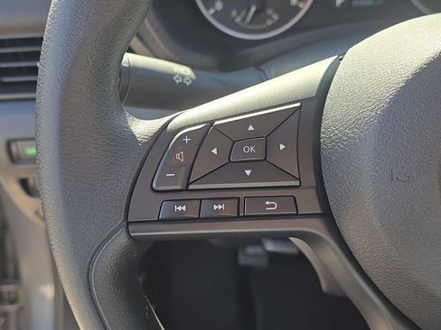 Certified 2025 Nissan Sentra S FWD image 30