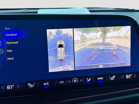 Used 2026 Chevrolet Traverse Z71 w/ Driver Confidence Package AWD/4WD image 14