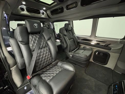 New 2025 GMC Savana 2500 Explorer Limited SE image 28