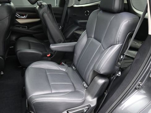 Used 2021 Subaru Ascent Touring w/ Popular Package #2A image 26