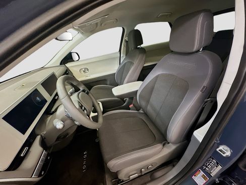 Used 2024 Hyundai Ioniq 5 SEL AWD/4WD image 13