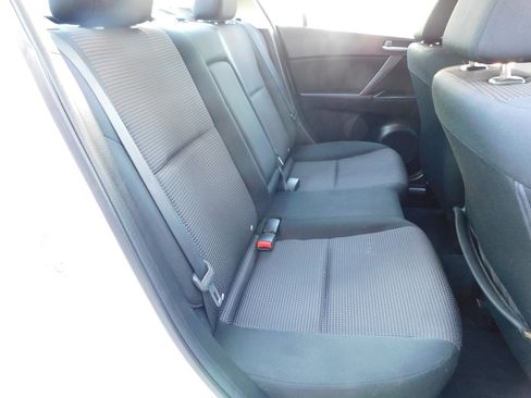 Used 2012 MAZDA MAZDA3 i Touring image 17