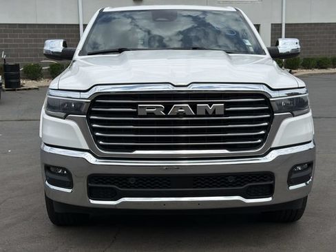 Used 2025 RAM 1500 Laramie AWD/4WD image 16