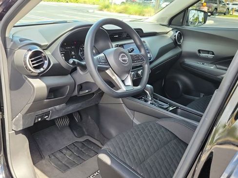 Used 2023 Nissan Kicks SV FWD image 15