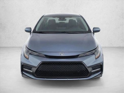 Used 2020 Toyota Corolla SE image 2