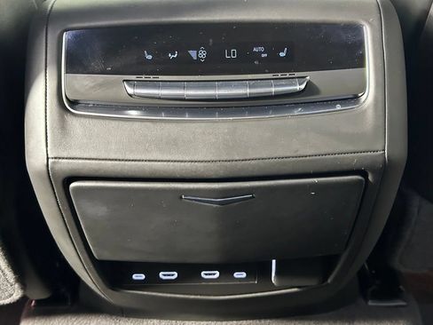Used 2024 Cadillac Escalade Sport Platinum AWD/4WD image 21