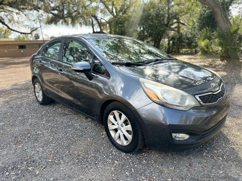 Used 2014 Kia Rio EX w/ Convenience Package FWD image 3