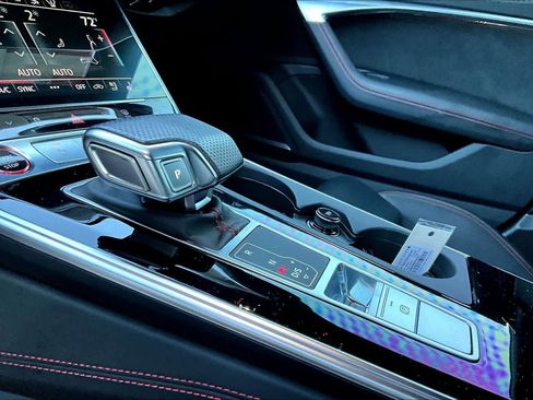 Used 2024 Audi RS 7 Performance image 14