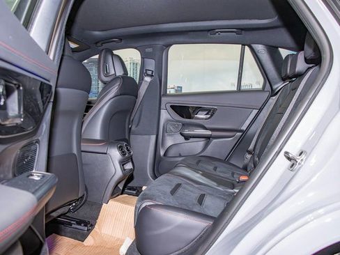 Certified 2026 Mercedes-Benz GLC 43 AMG 4MATIC image 22