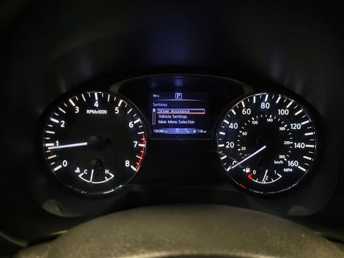 Used 2017 Nissan Altima 2.5 SV FWD image 23