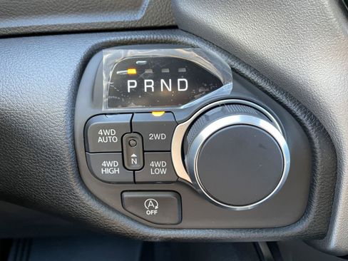 New 2026 RAM 1500 Lone Star AWD/4WD image 25