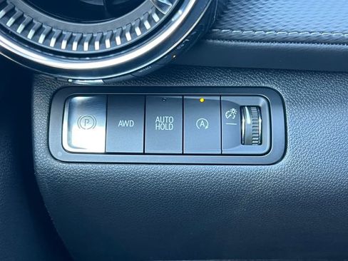 Used 2026 Chevrolet Equinox LT image 17