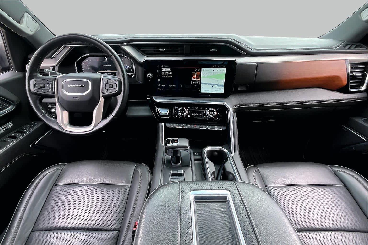 Used 2022 GMC Sierra 1500 Denali AWD/4WD image 16