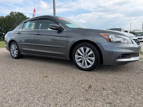Used 2012 Honda Accord EX image 1