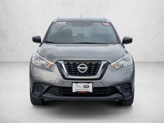 Used 2018 Nissan Kicks S video 2