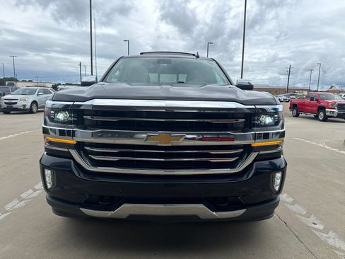 Used 2016 Chevrolet Silverado 1500 High Country w/ High Country Premium Package AWD/4WD image 2