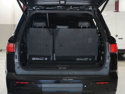 Used 2024 Toyota Sequoia Platinum image 33