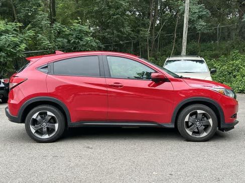 Used 2018 Honda HR-V EX image 3