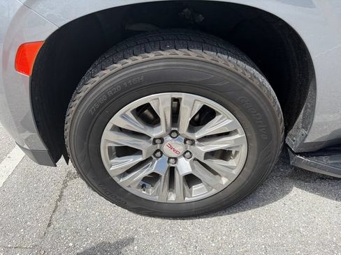 Used 2023 GMC Yukon Denali RWD image 4