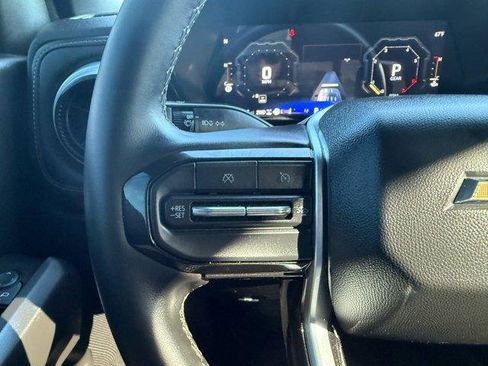 Used 2024 Chevrolet Colorado LT w/ LT Convenience Package II image 24