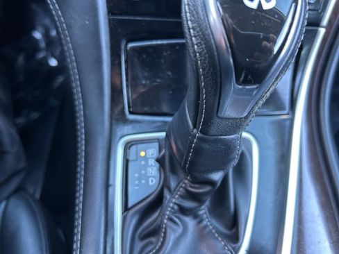 Used 2018 INFINITI Q50 Luxe w/ Essential Package (3.0T Luxe) image 19