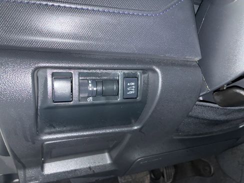 Used 2025 Subaru Forester Premium w/ Convenience Package #2 AWD/4WD image 20