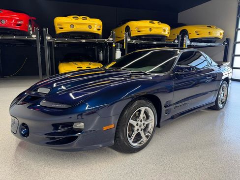 Used 2002 Pontiac Firebird Trans Am w/ SLP Firehawk Pkg RWD image 6
